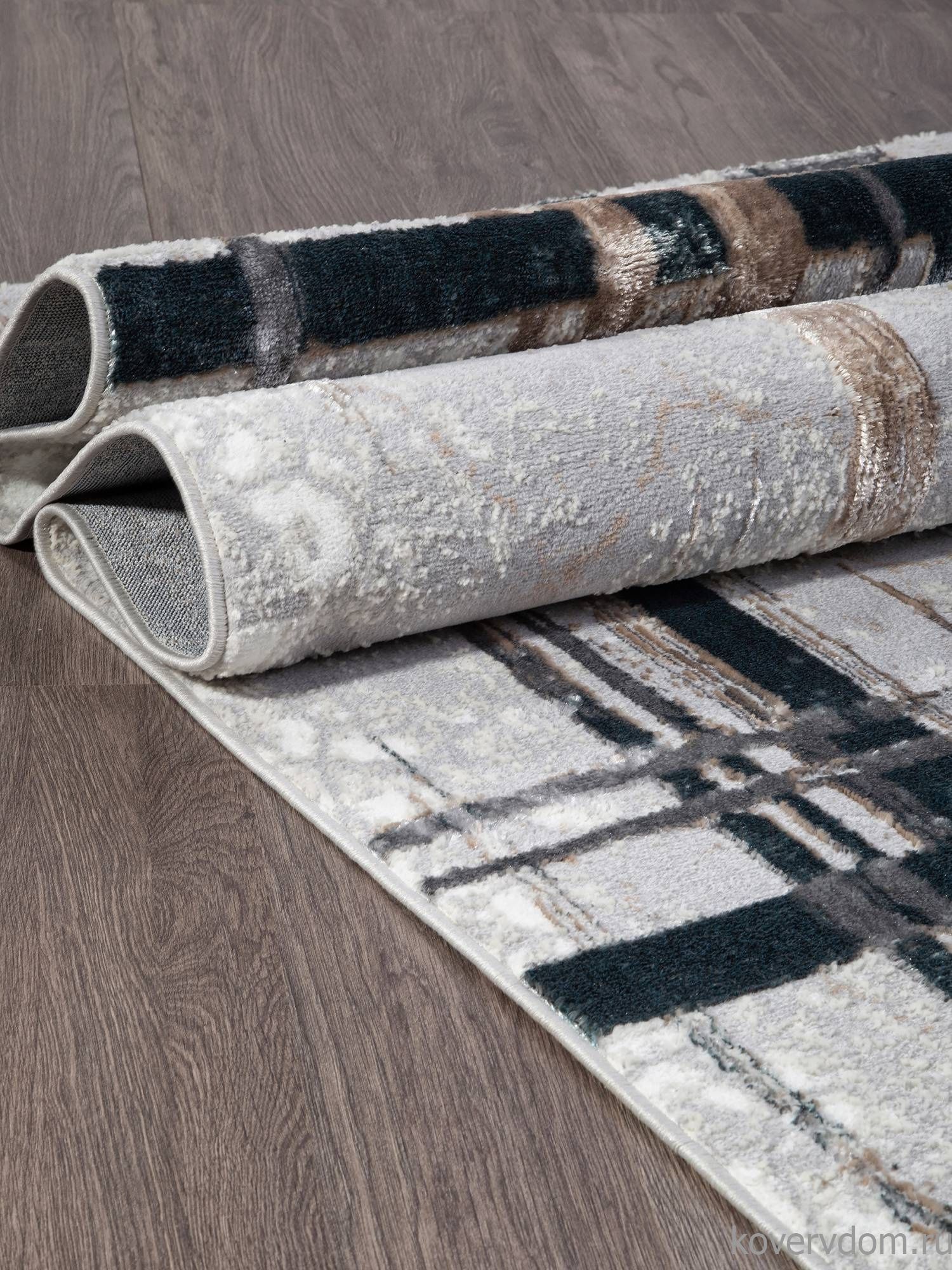 Ковер PERU C071A D.GREY SHIRINK / BLUE FDY Ковер PERU C071A D.GREY SHIRINK / BLUE FDY