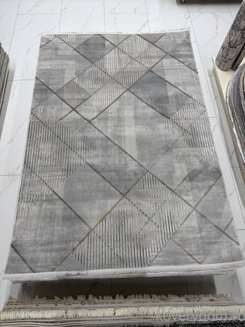 Ковер EMPEROS OLIMPOS A495AG GREY / L.GREY